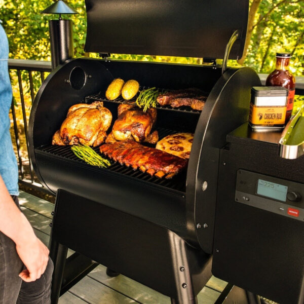 Traeger Black Pro 780 WiFi-Enabled Pellet Grill - Image 3