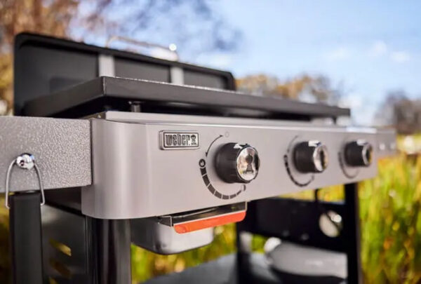 Weber 28" Griddle Liquid Propane Grill - Image 14