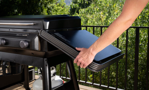 Traeger Flat Top Grill Flatrock™ Griddle - Image 16