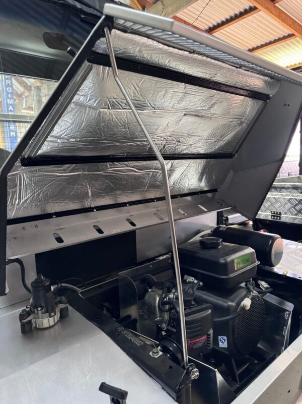 Hawk Yak LWB Utility Plug-In Hybrid 72V Lithium - Image 3