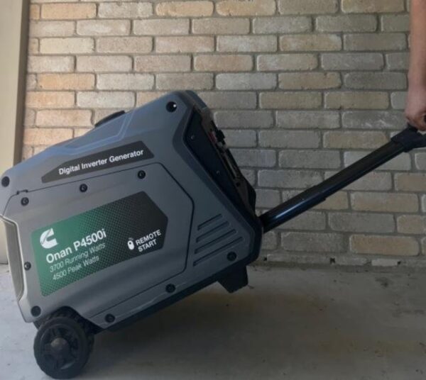 Cummins P4500i 3700W/4500W Onan A058U955 Remote Start Portable Gas Inverter Generator New - Image 4